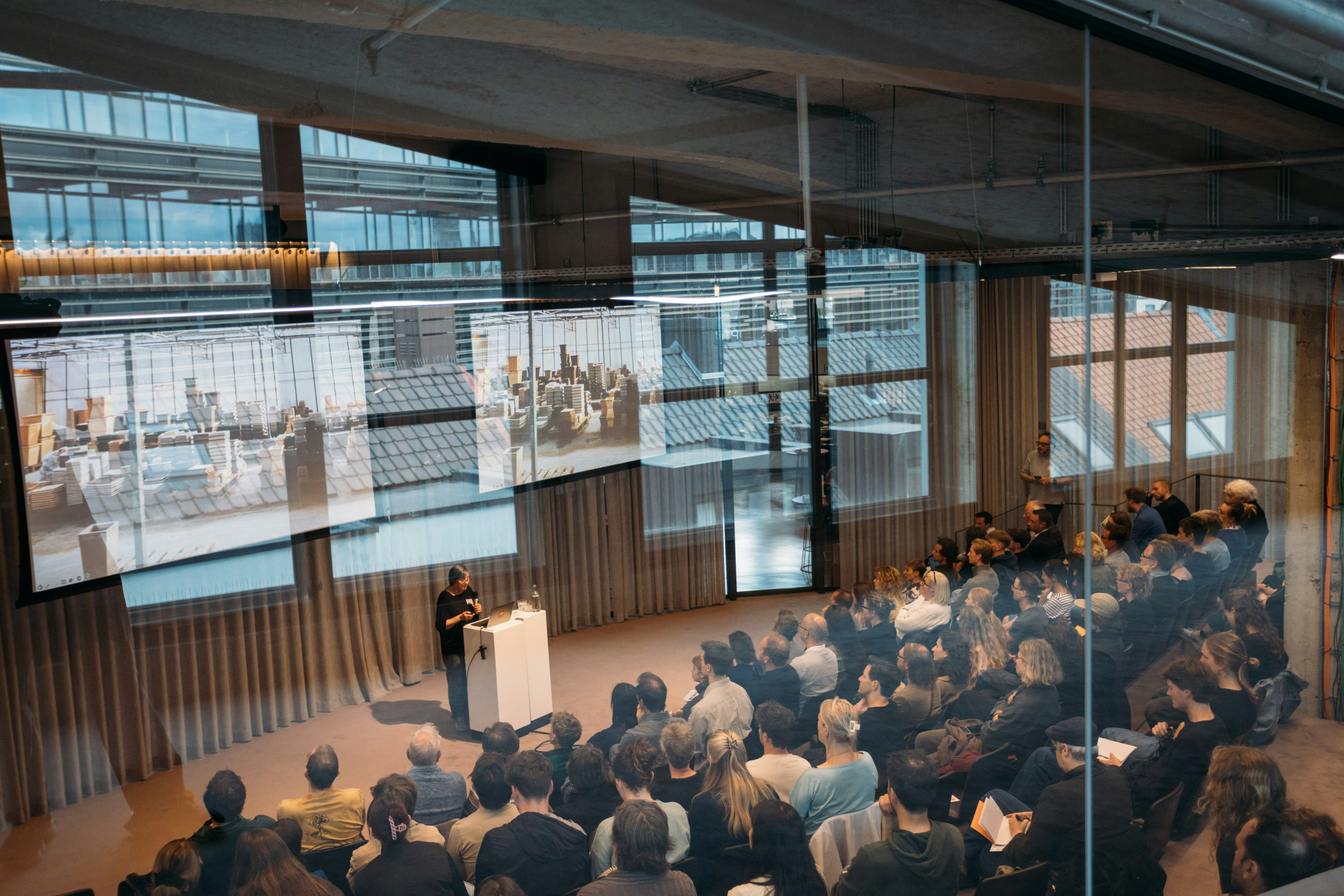 Henry van de Velde Talks ©Joep Theeuwes Henry van de Velde Talks ©Joep Theeuwes