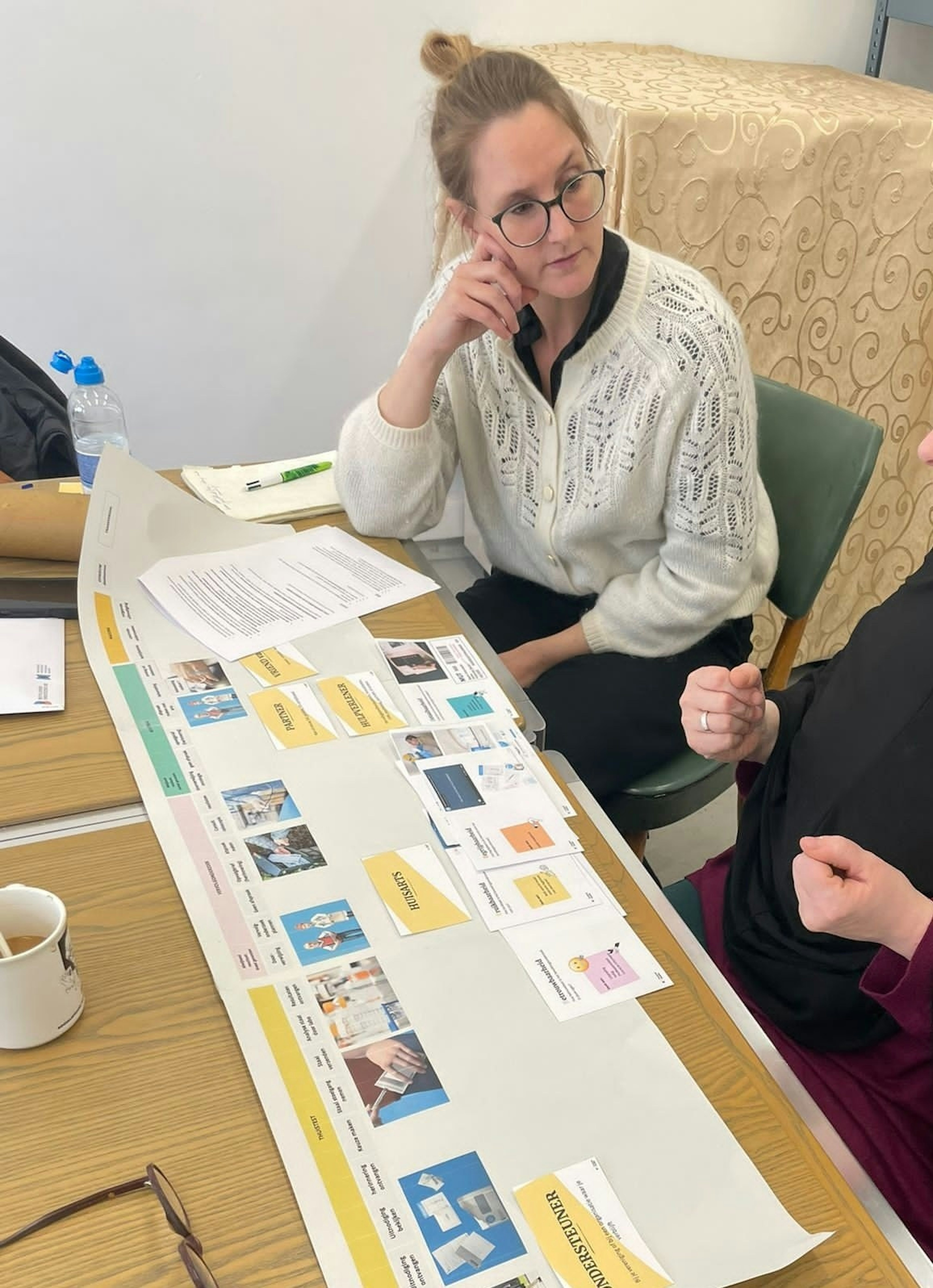 Case05 Twisted Studio Vlot op stoelgang visual01 Case05 Twisted Studio Vlot op stoelgang visual01