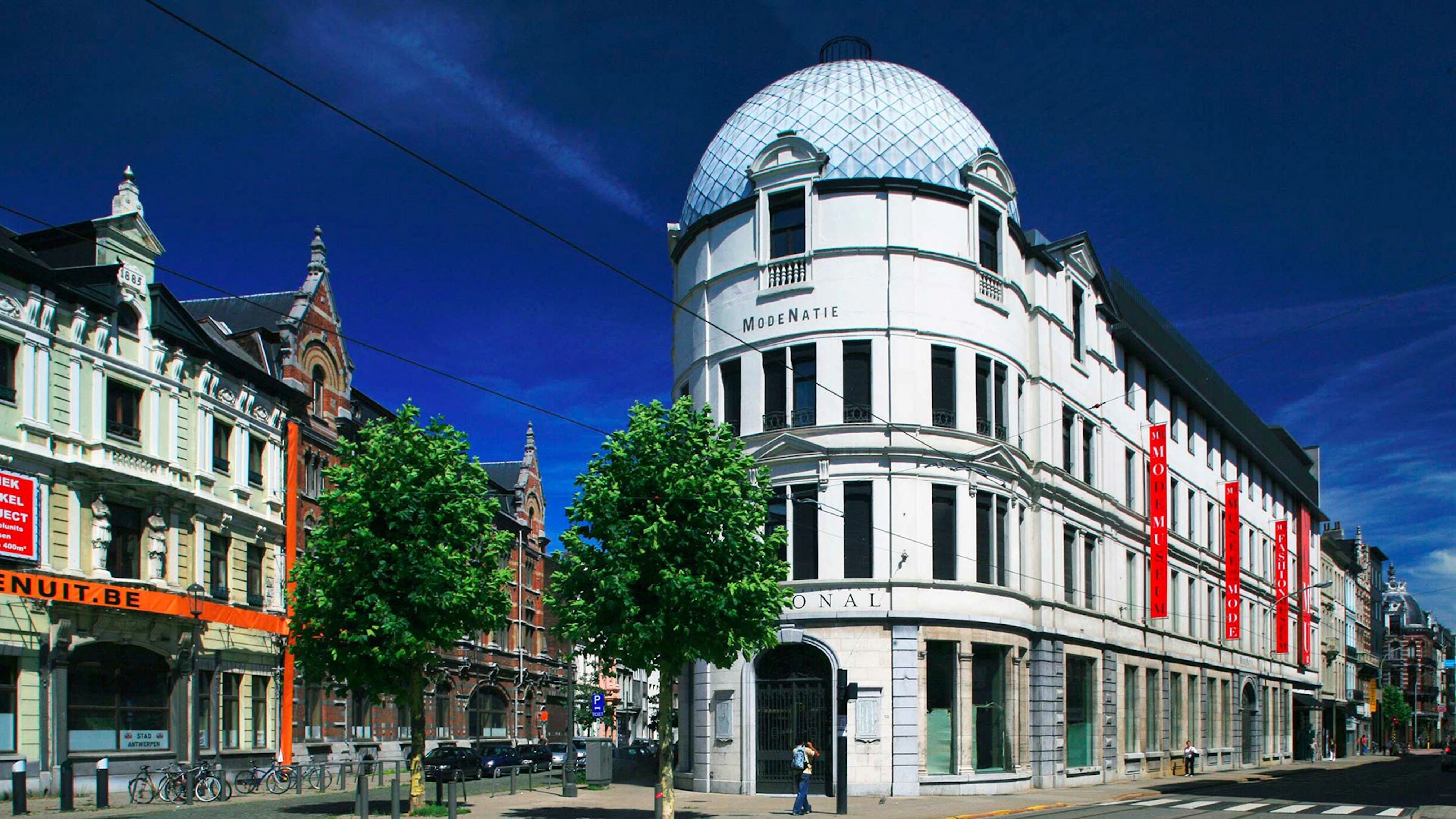 Momu Antwerp 1 <p>Manifest </p><p>diversiteit</p><p> & </p><p>inclusie</p>