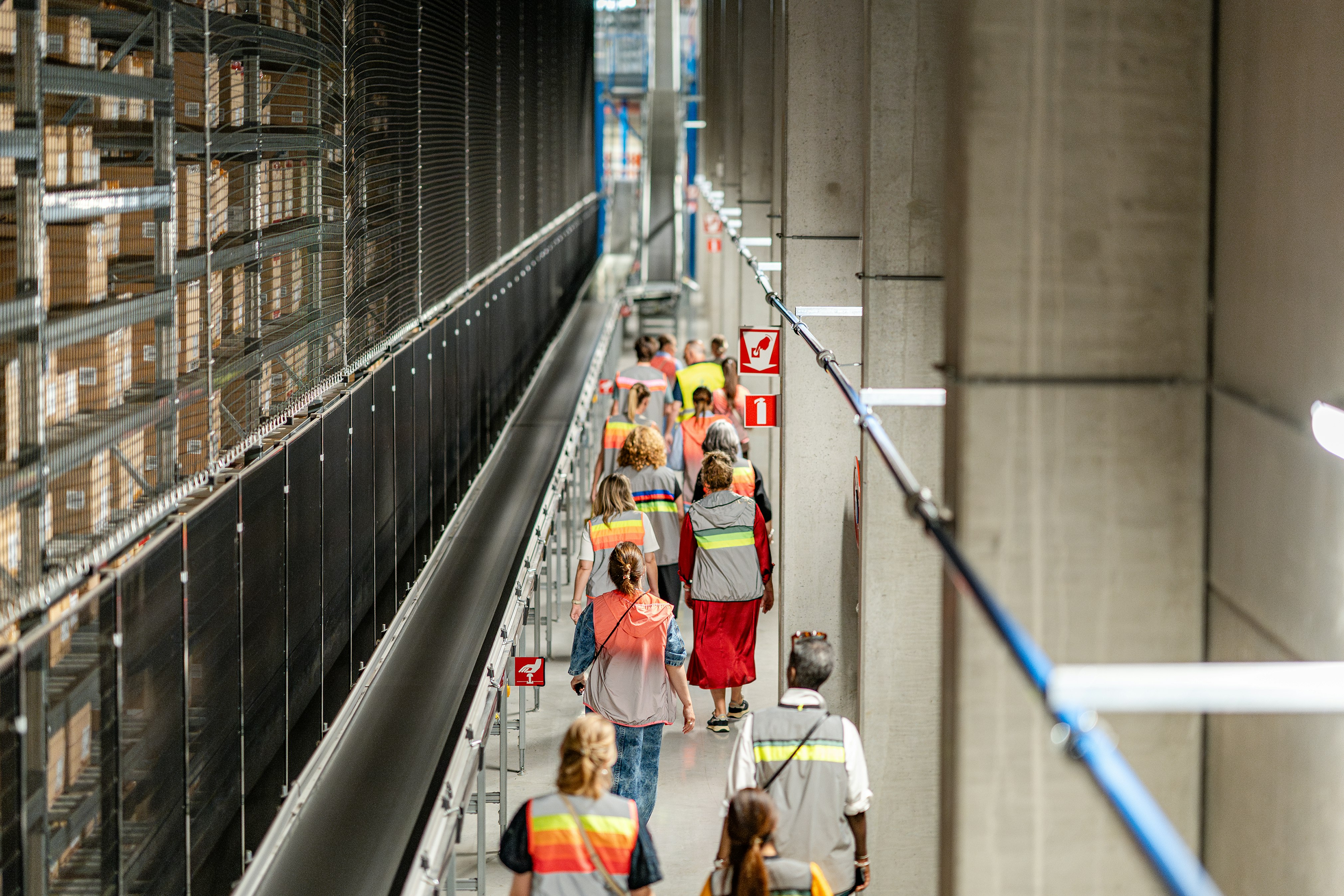 Pilar Shoots VF Europe HR 73