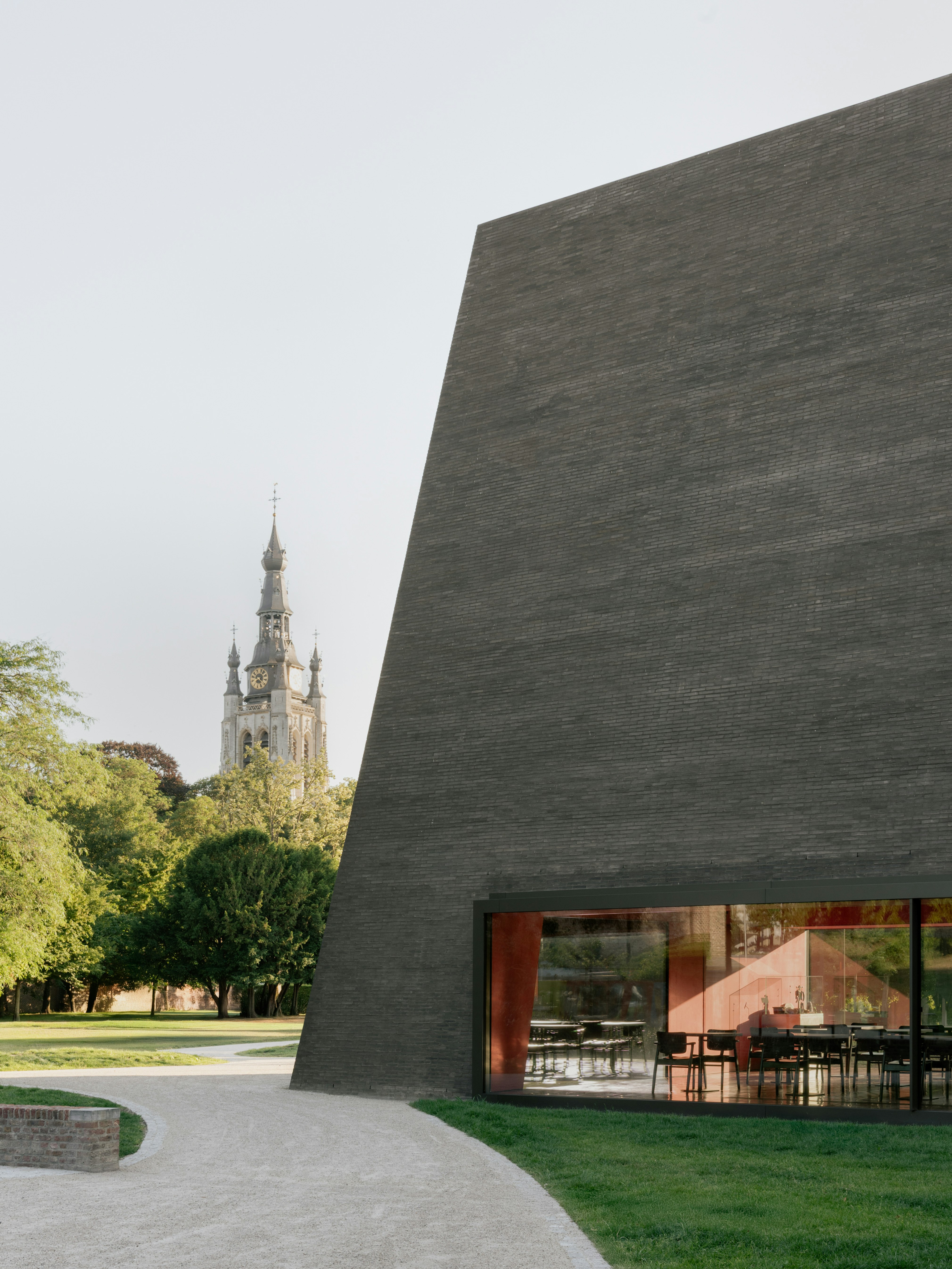 Simone Marcolin JPG3000 WEB 2506 Barozzi Veiga Abby Kortrijk DSC7602 Buitengevel Abby Kortrijk