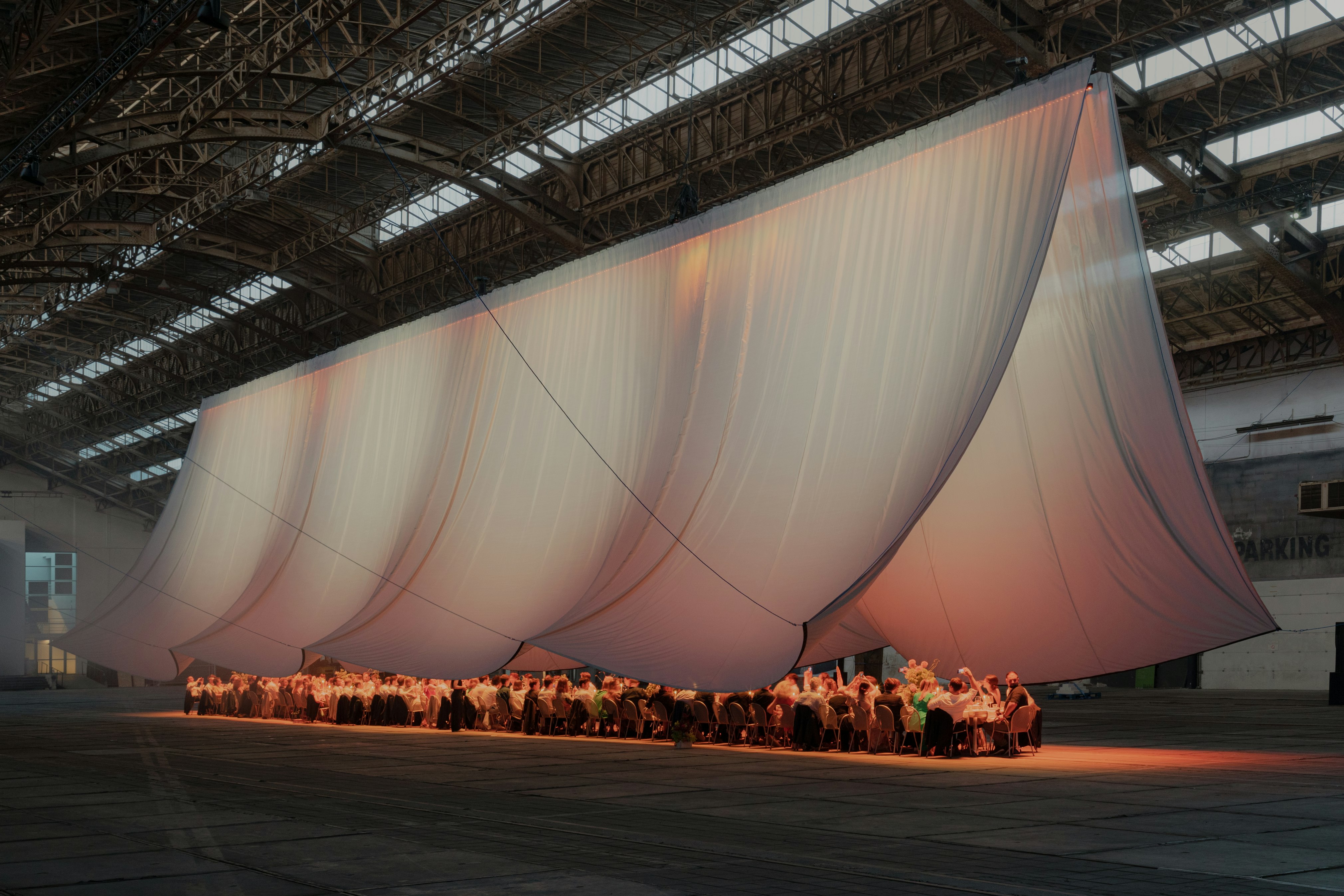 Spatial design for a singular night photo Eline Willaert Show Tex 09 Spatial design for a singular night photo Eline Willaert Show Tex 09