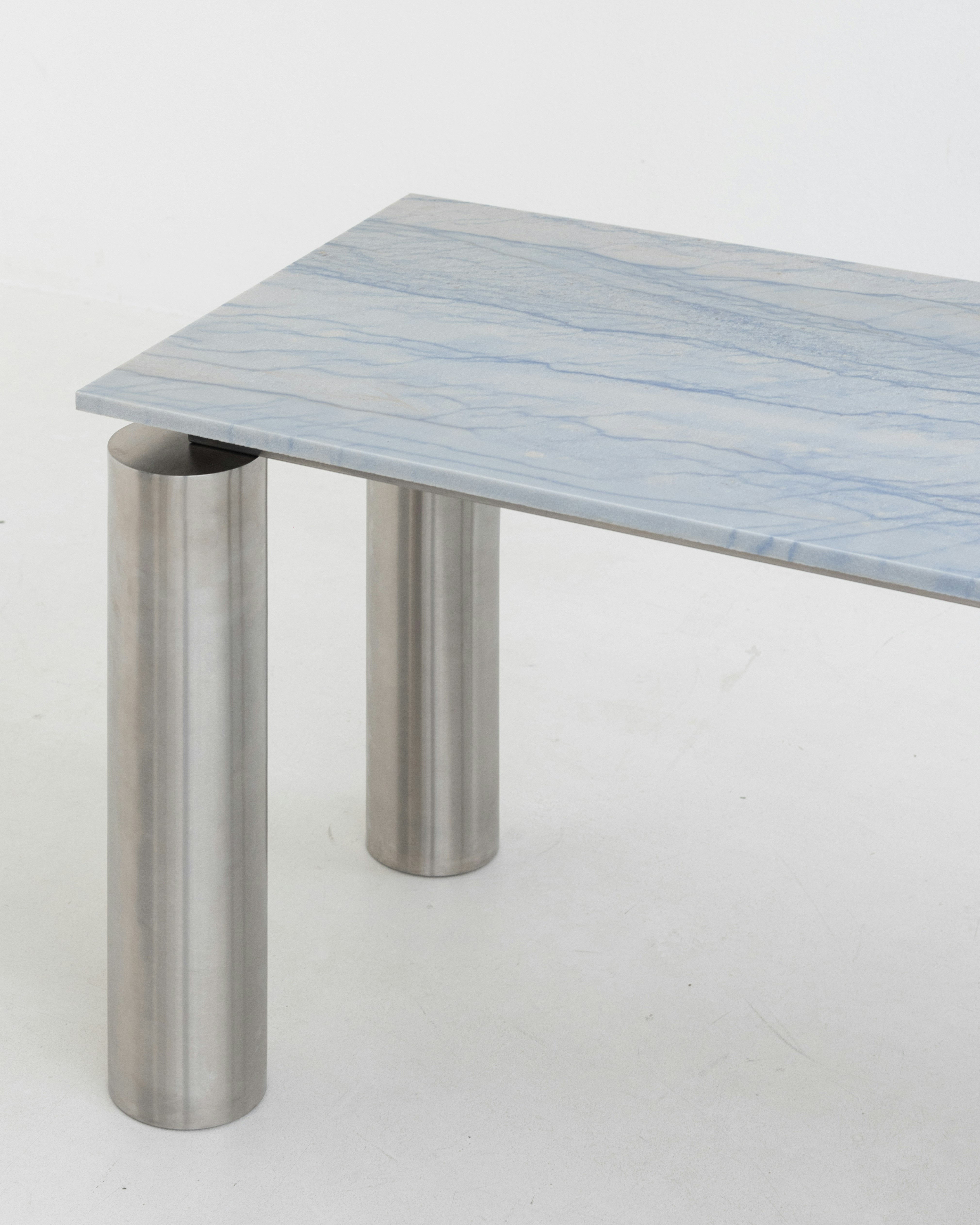 TABLE154 1309 670 c Michel Vertongen