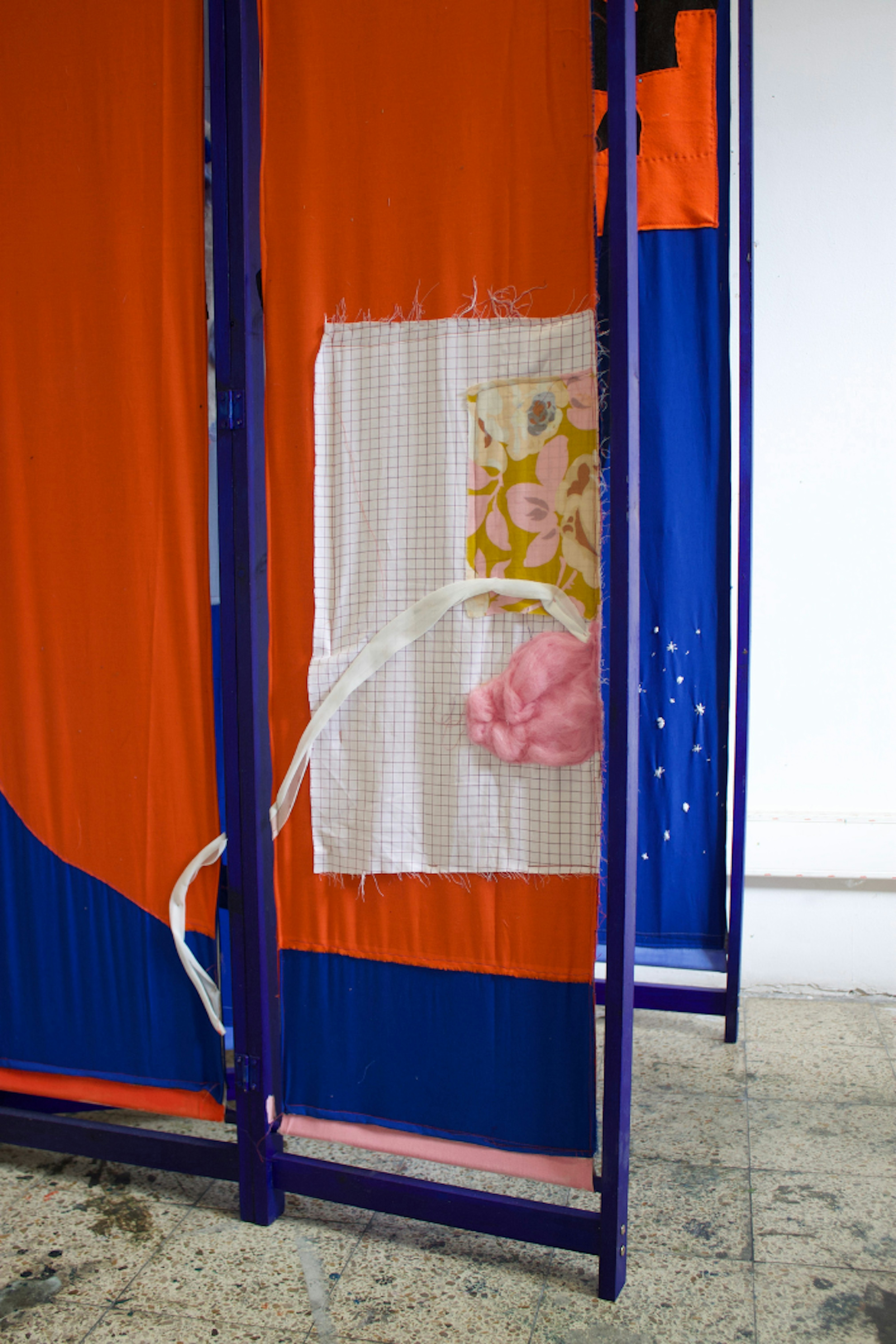 Intimate distance Intimate distance