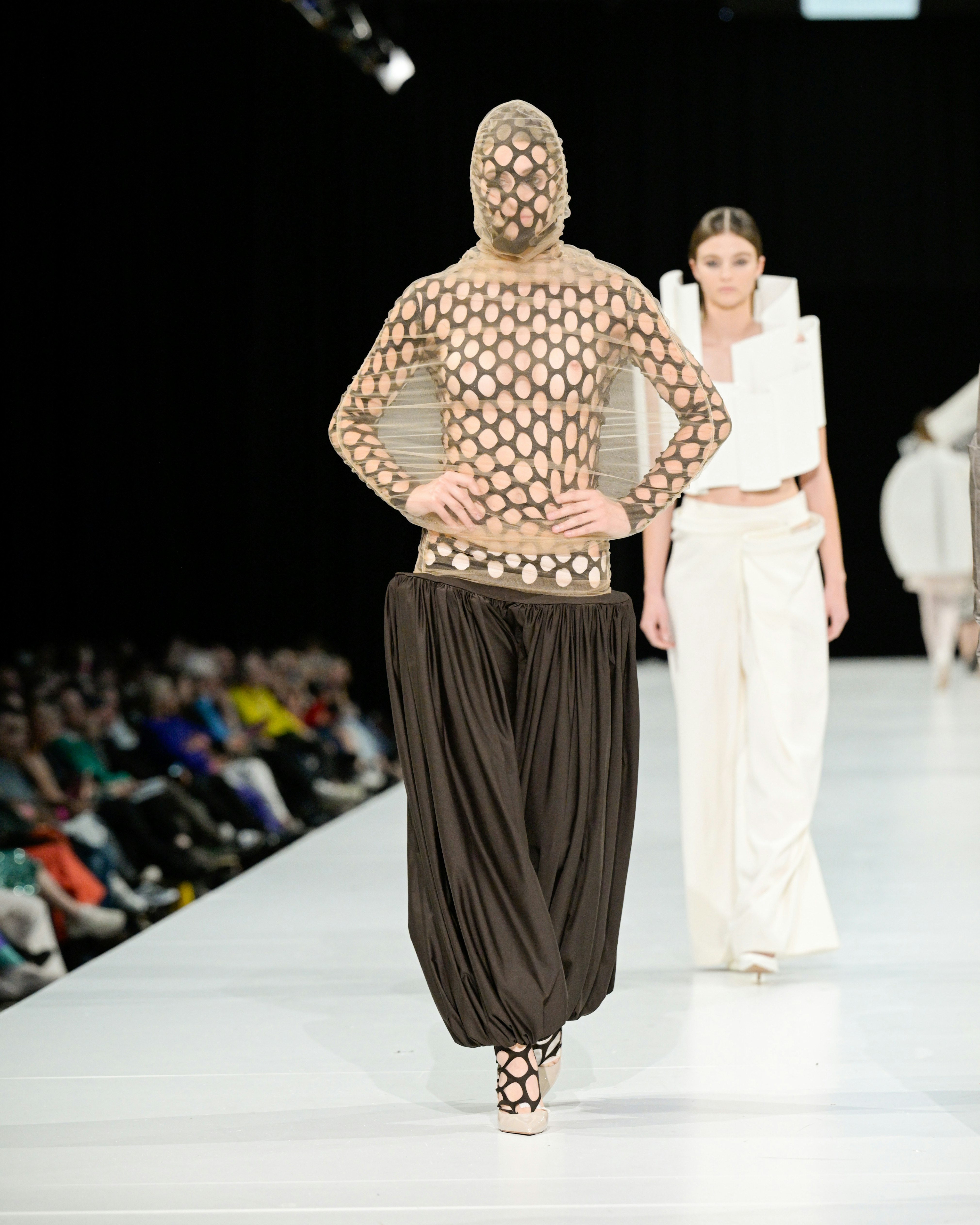 Chloe reners 009 c andrew thomas © Andrew Thomas