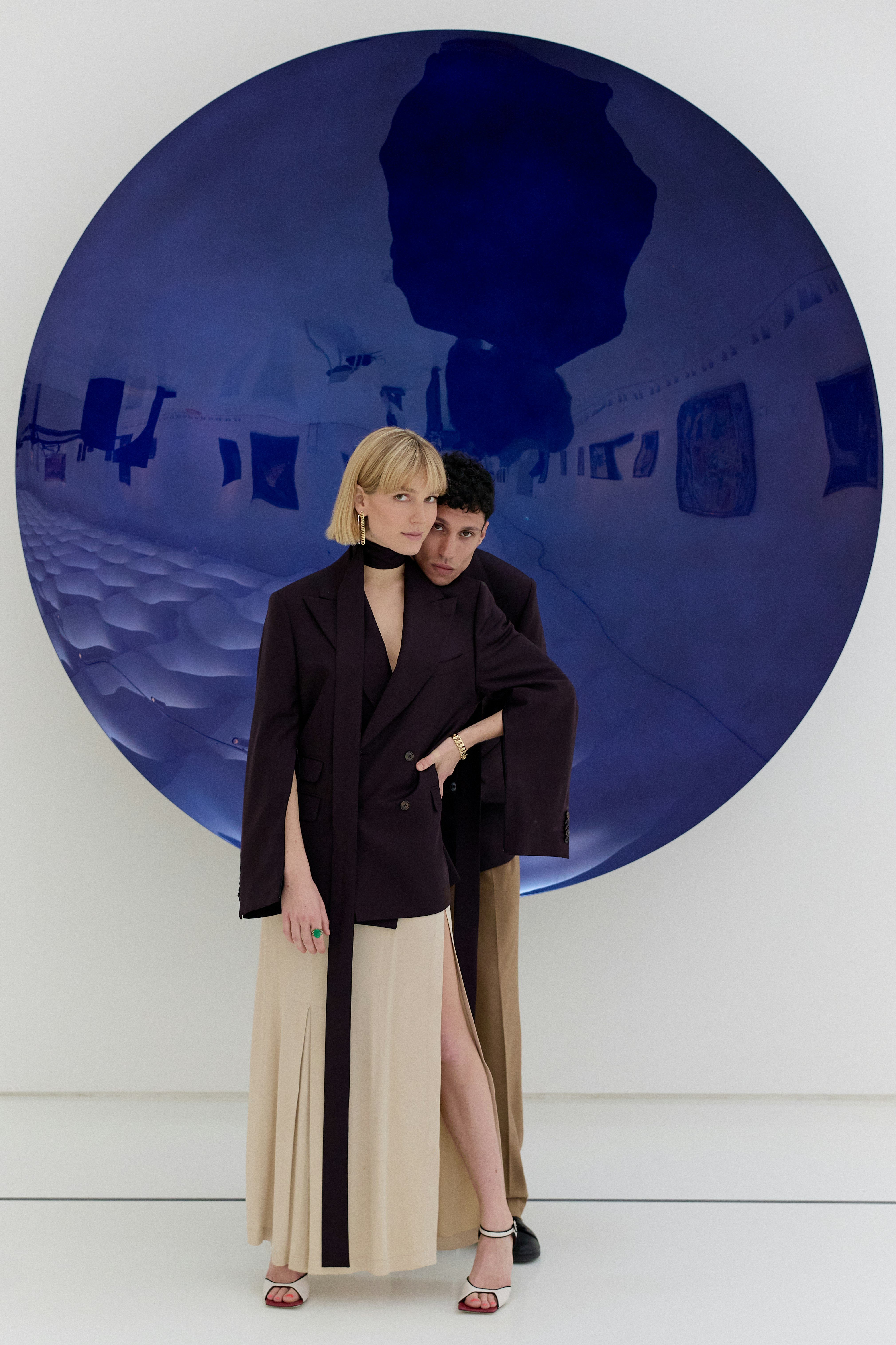 Credit LAURA LACOURT blazer in samenwerking met Jill van der Heijden Credit LAURA LACOURT blazer in samenwerking met Jill van der Heijden