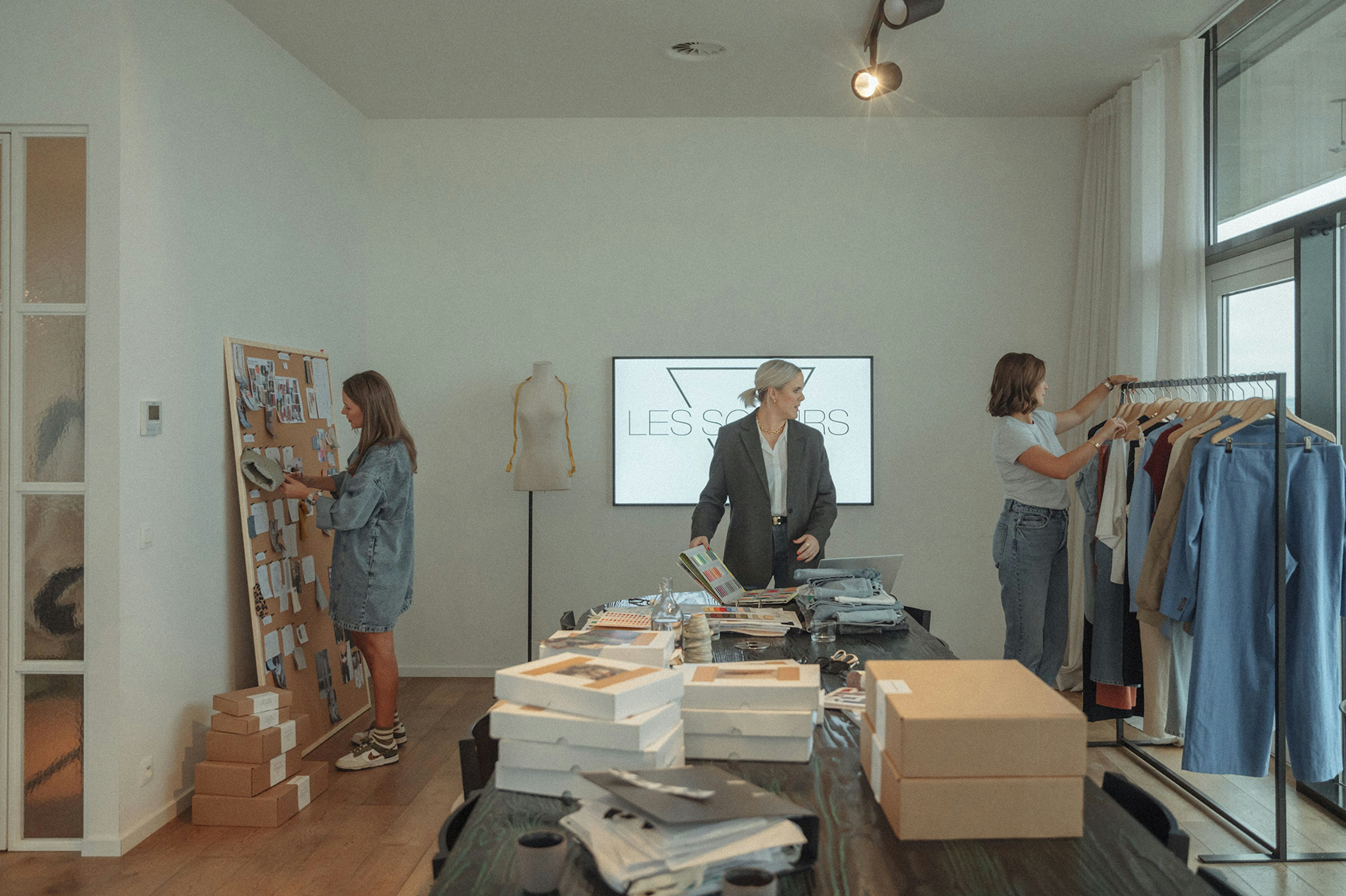 Les soeurs elien jansen 34 hero Les soeurs elien jansen 34 hero