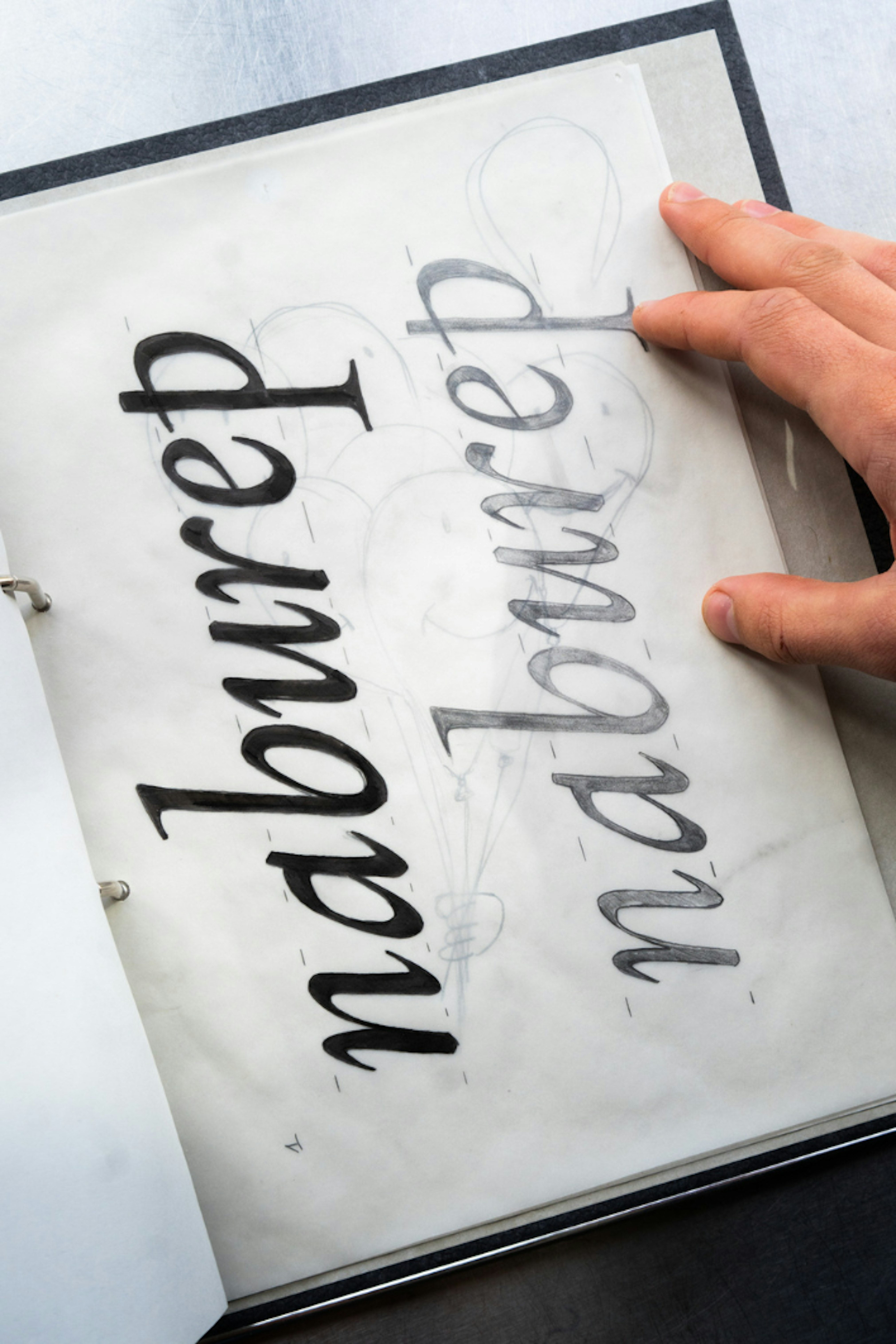 Holger font Holger font