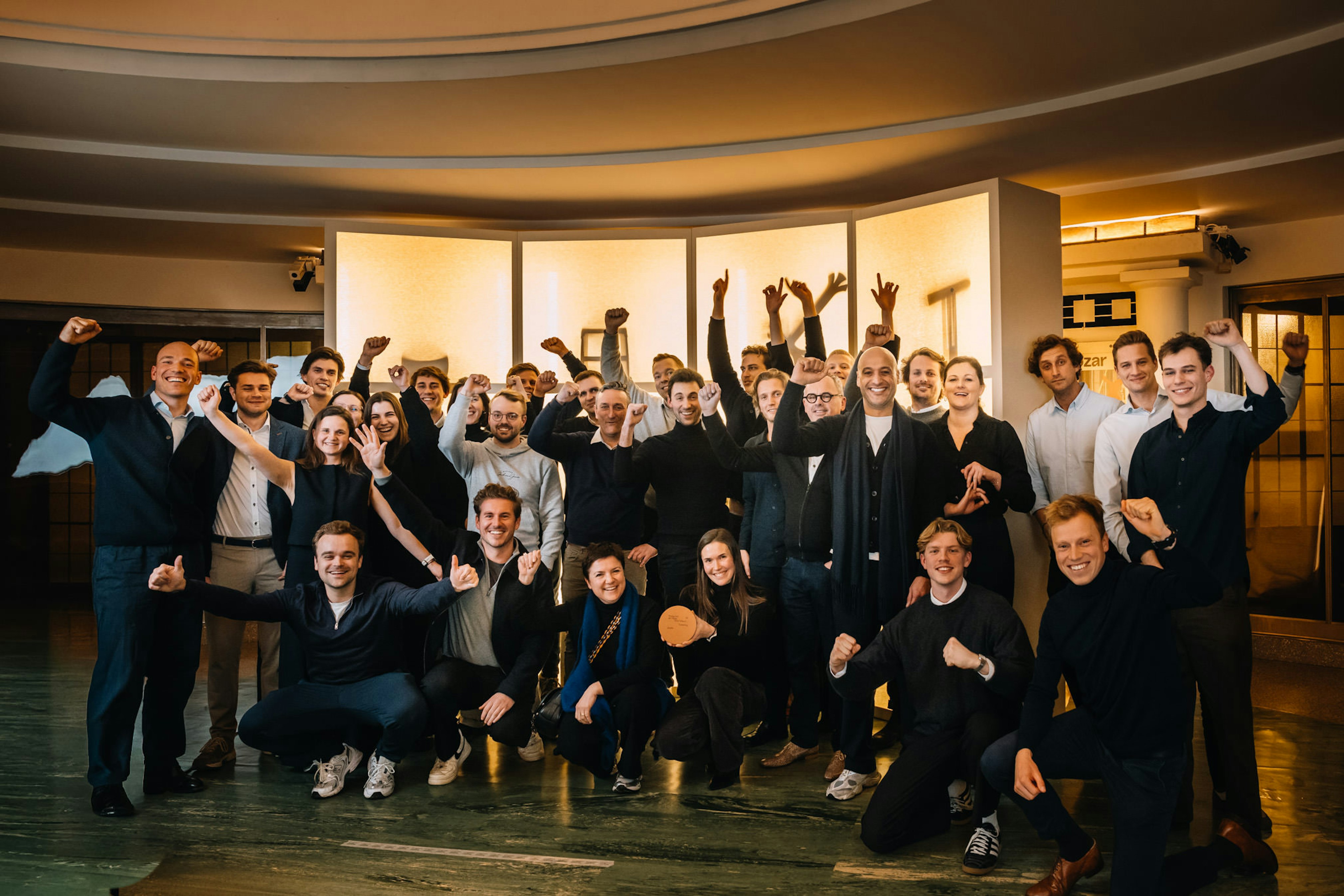 Prado Fille Roelants prado delegatie met hun award