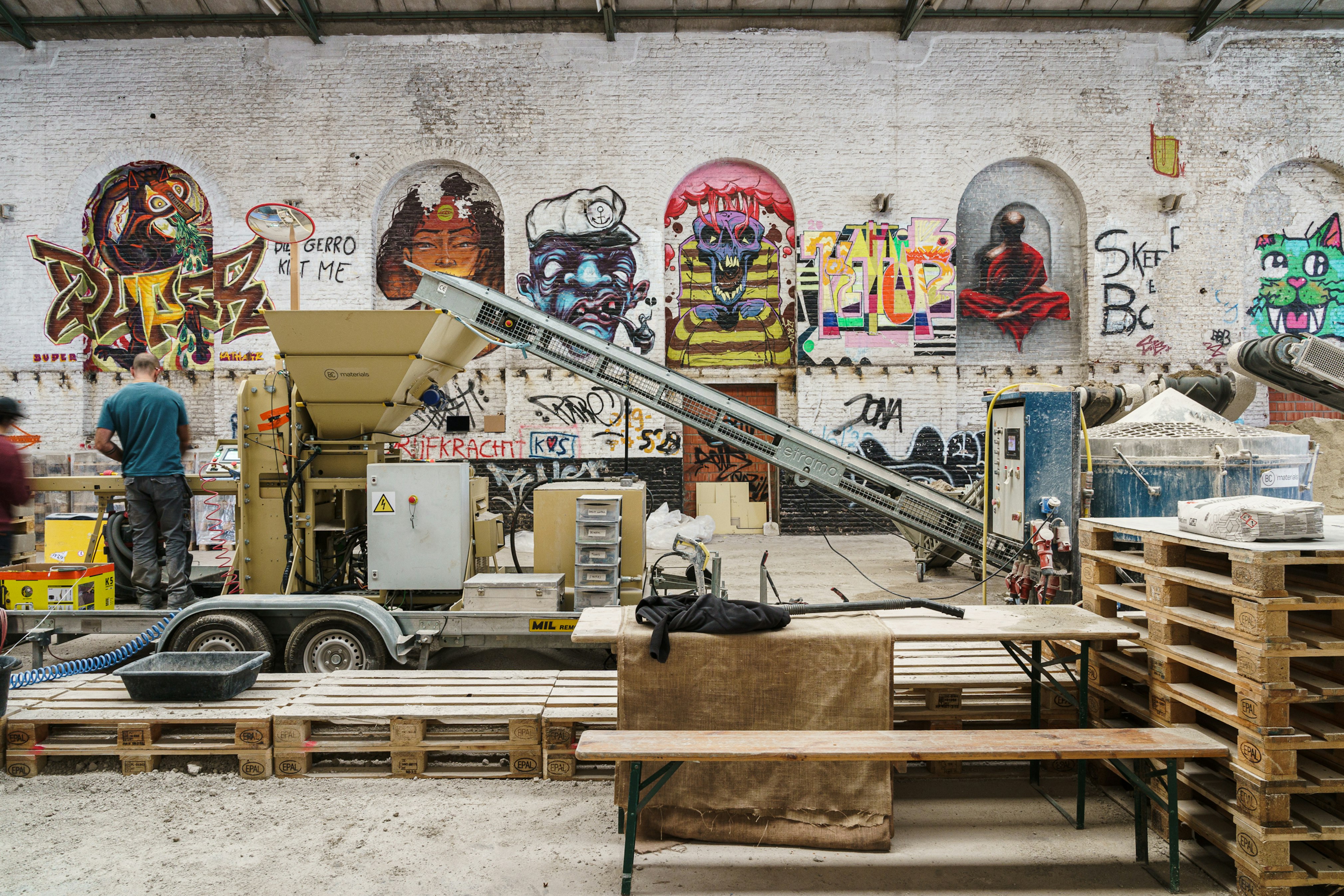 Productie steen pers 1 c design museum gent Productie steen pers 1 c design museum gent