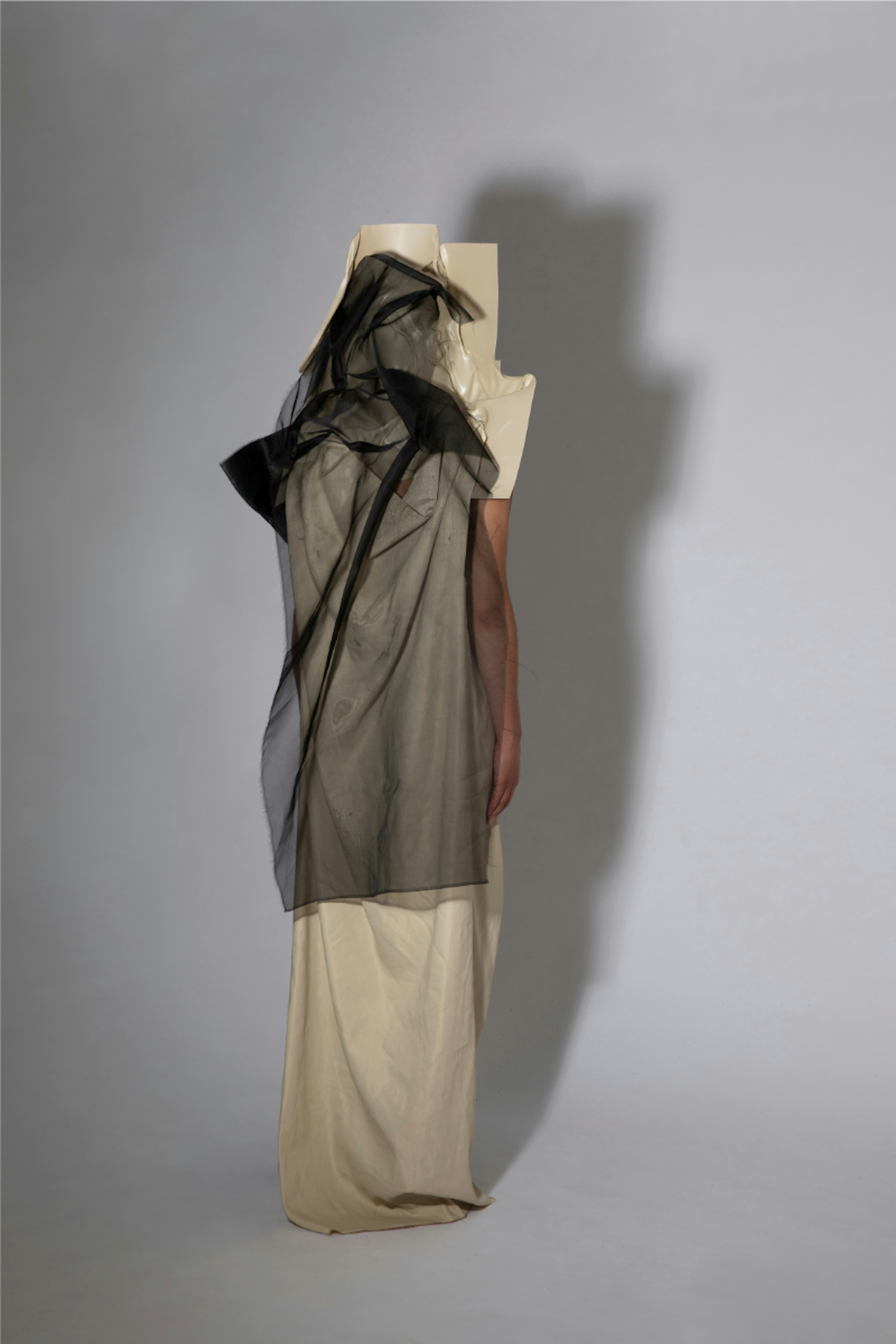 Silhouet 2 femke ann m neyt Silhouet 2 femke ann m neyt