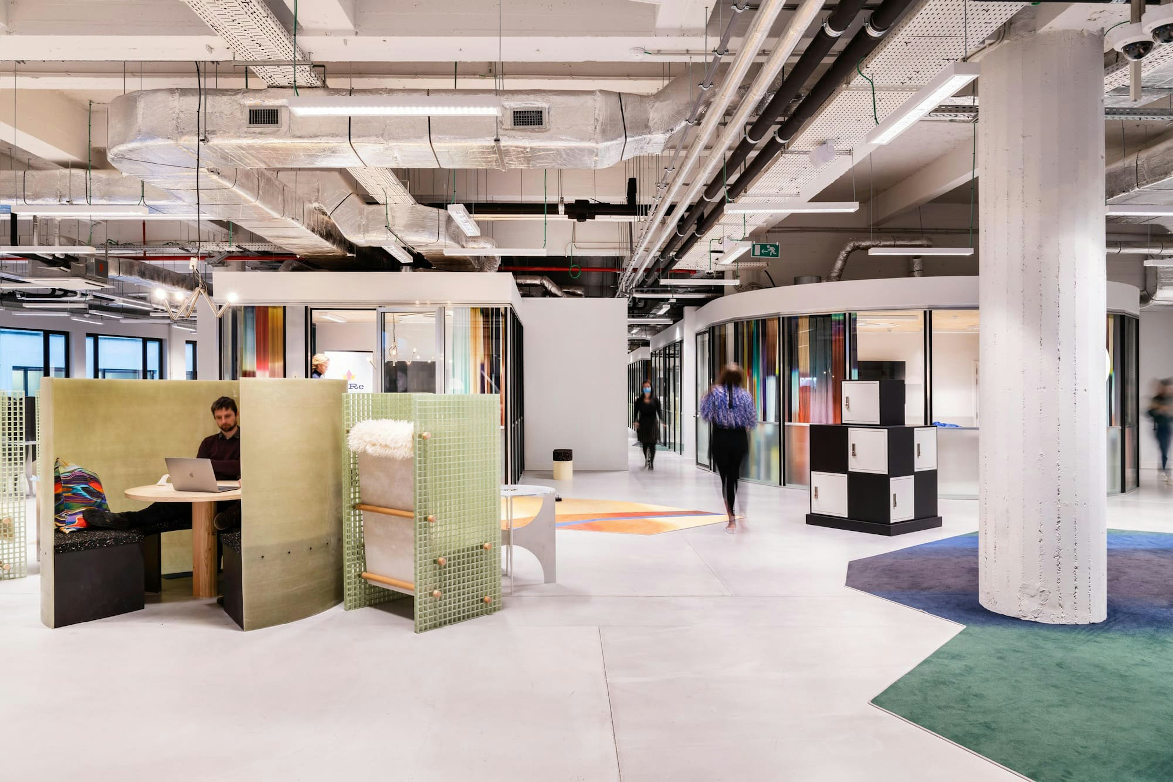 Silversquare Op zoek naar coworkingspaces of atelierruimtes?